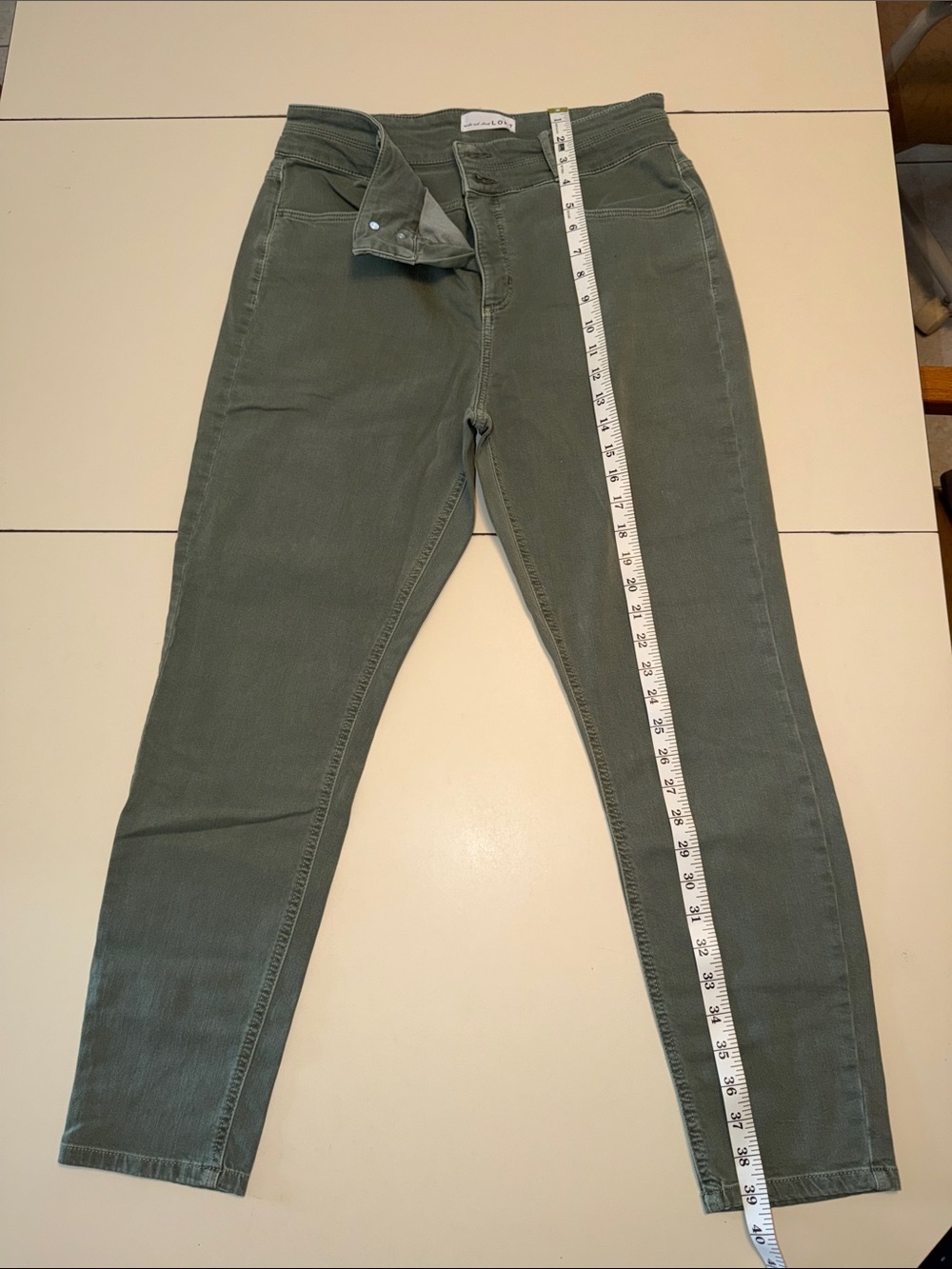 LOFT Skinny Jeans in Moss Green